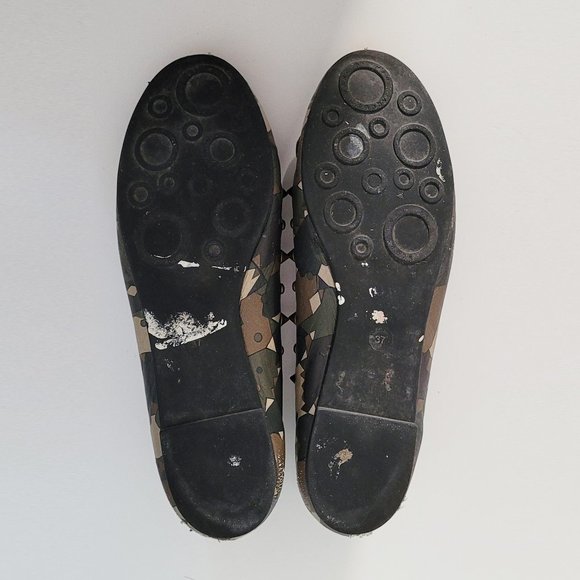 Marc Jacobs - Camo Mouse Flats - Size 7 - Picture 6 of 7